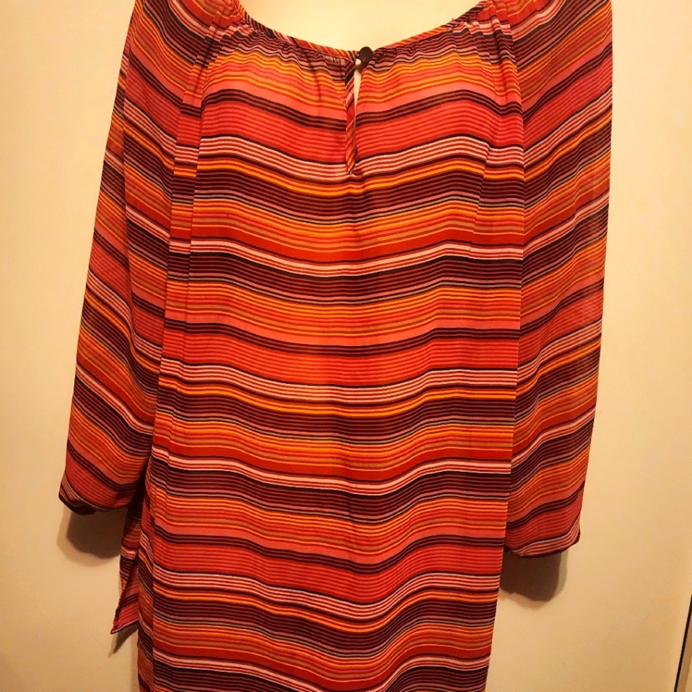 Long horizontal striped blouse